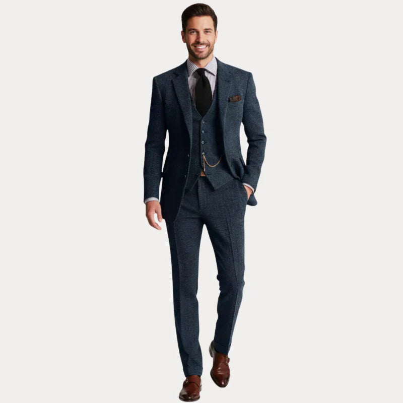 Traje clásico de hombre de tres piezas a medida